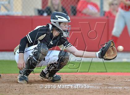 Thumbnail 1 in Clearwater vs. St. Petersburg Catholic photogallery.