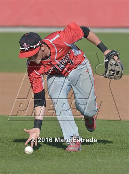 Thumbnail 1 in Clearwater vs. St. Petersburg Catholic photogallery.