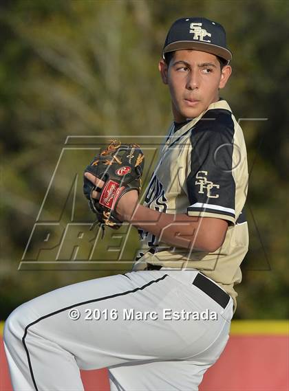 Thumbnail 1 in Clearwater vs. St. Petersburg Catholic photogallery.