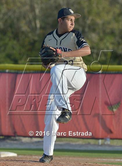 Thumbnail 3 in Clearwater vs. St. Petersburg Catholic photogallery.