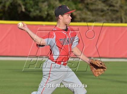 Thumbnail 1 in Clearwater vs. St. Petersburg Catholic photogallery.