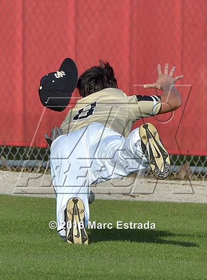 Thumbnail 2 in Clearwater vs. St. Petersburg Catholic photogallery.