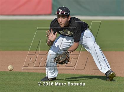 Thumbnail 1 in Clearwater vs. St. Petersburg Catholic photogallery.