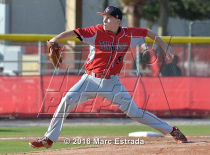 Thumbnail 1 in Clearwater vs. St. Petersburg Catholic photogallery.