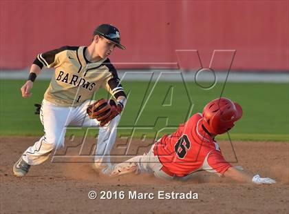 Thumbnail 1 in Clearwater vs. St. Petersburg Catholic photogallery.