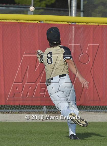 Thumbnail 1 in Clearwater vs. St. Petersburg Catholic photogallery.