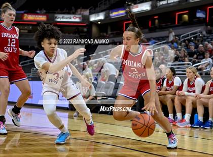 Thumbnail 1 in Indiana Futures All Star Game photogallery.