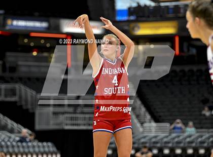 Thumbnail 1 in Indiana Futures All Star Game photogallery.