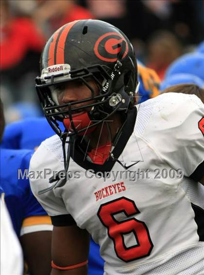 Thumbnail 1 in La Vega vs. Gilmer photogallery.