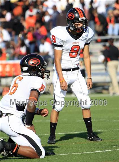 Thumbnail 1 in La Vega vs. Gilmer photogallery.