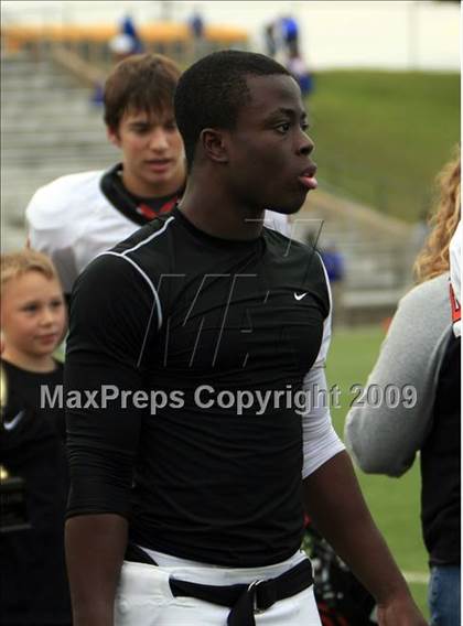 Thumbnail 1 in La Vega vs. Gilmer photogallery.