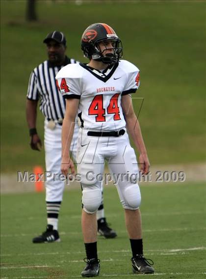 Thumbnail 3 in La Vega vs. Gilmer photogallery.