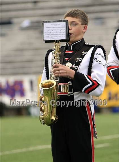 Thumbnail 2 in La Vega vs. Gilmer photogallery.