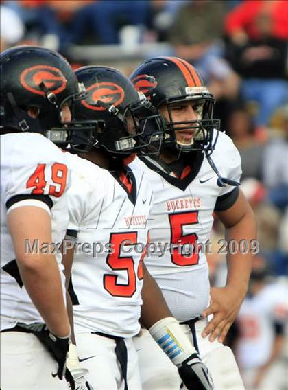 Thumbnail 2 in La Vega vs. Gilmer photogallery.