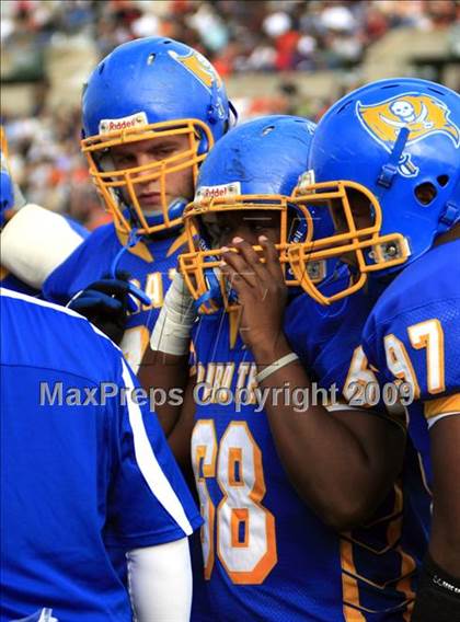 Thumbnail 1 in La Vega vs. Gilmer photogallery.