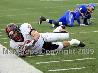 Thumbnail 1 in La Vega vs. Gilmer photogallery.