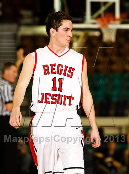 Thumbnail 1 in Regis Jesuit vs. Eaglecrest (CHSAA 5A Great 8) photogallery.