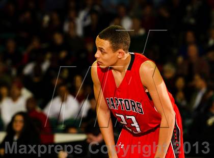 Thumbnail 3 in Regis Jesuit vs. Eaglecrest (CHSAA 5A Great 8) photogallery.