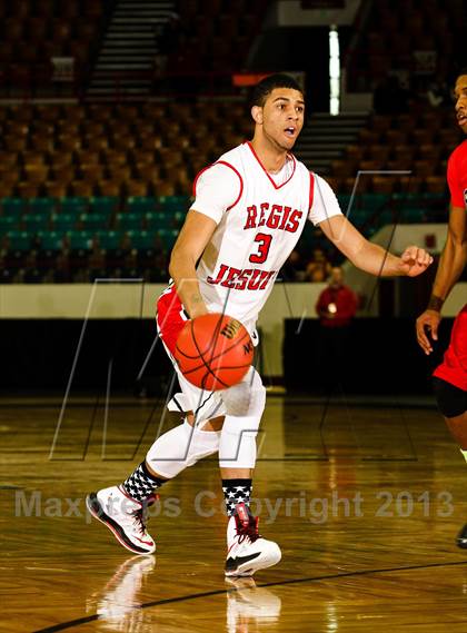 Thumbnail 2 in Regis Jesuit vs. Eaglecrest (CHSAA 5A Great 8) photogallery.