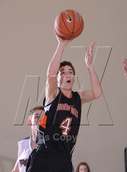 Thumbnail 2 in Rancho Mirage vs. Beverly Hills (MaxPreps Holiday Classic) photogallery.