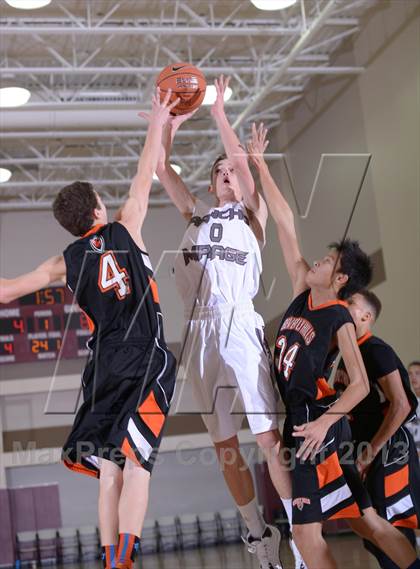 Thumbnail 1 in Rancho Mirage vs. Beverly Hills (MaxPreps Holiday Classic) photogallery.