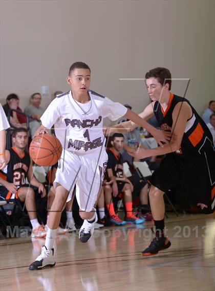 Thumbnail 3 in Rancho Mirage vs. Beverly Hills (MaxPreps Holiday Classic) photogallery.