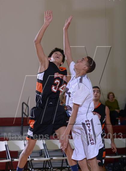 Thumbnail 1 in Rancho Mirage vs. Beverly Hills (MaxPreps Holiday Classic) photogallery.