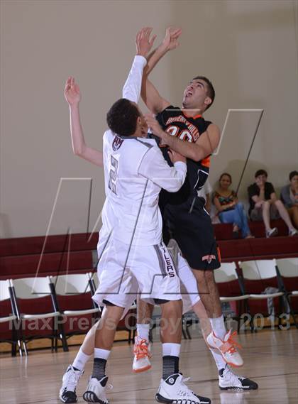 Thumbnail 3 in Rancho Mirage vs. Beverly Hills (MaxPreps Holiday Classic) photogallery.