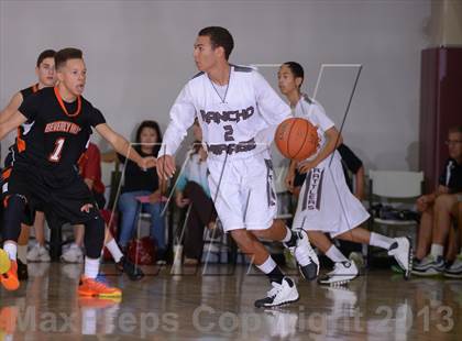 Thumbnail 1 in Rancho Mirage vs. Beverly Hills (MaxPreps Holiday Classic) photogallery.