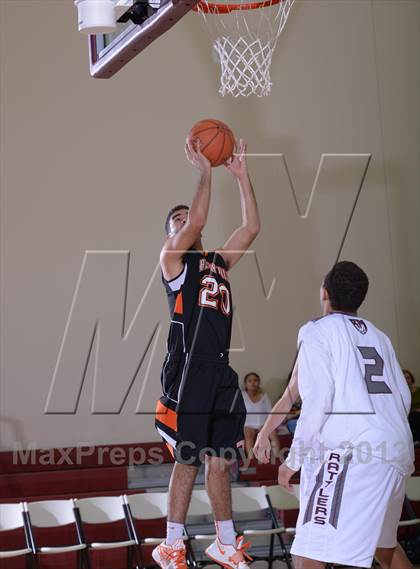 Thumbnail 2 in Rancho Mirage vs. Beverly Hills (MaxPreps Holiday Classic) photogallery.