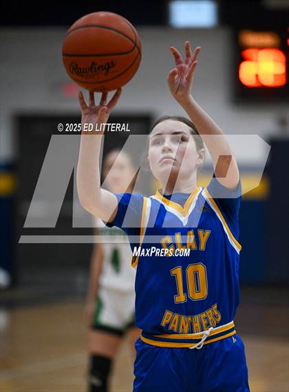 Thumbnail 3 in Clay vs. Waterford photogallery.