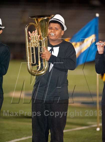Thumbnail 2 in Bishop's @ Morse (CIF SDS D3 Playoffs) photogallery.