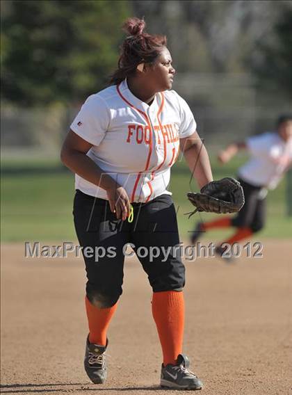 Thumbnail 2 in Bella Vista vs. Foothill (Victory Pre-Season T.O.C.) photogallery.
