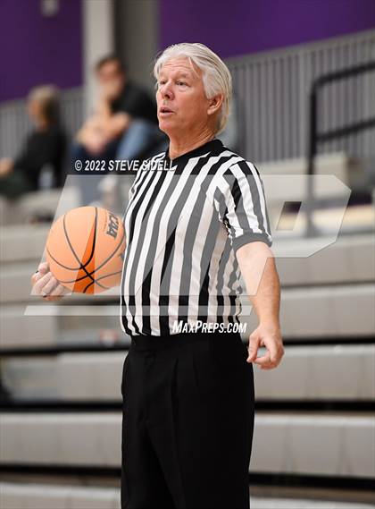 Thumbnail 3 in Lehi vs. Memorial (The Holiday Classic 2022) photogallery.