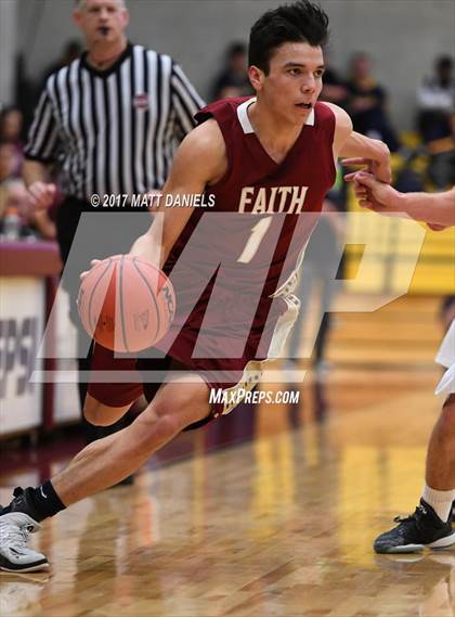 Thumbnail 3 in Alamosa vs. Faith Christian (CHSAA 3A Great 8) photogallery.