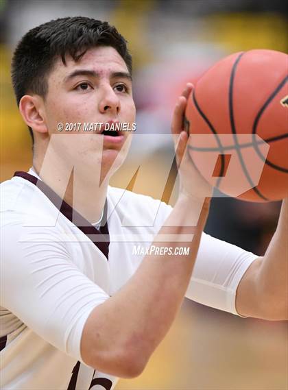 Thumbnail 1 in Alamosa vs. Faith Christian (CHSAA 3A Great 8) photogallery.