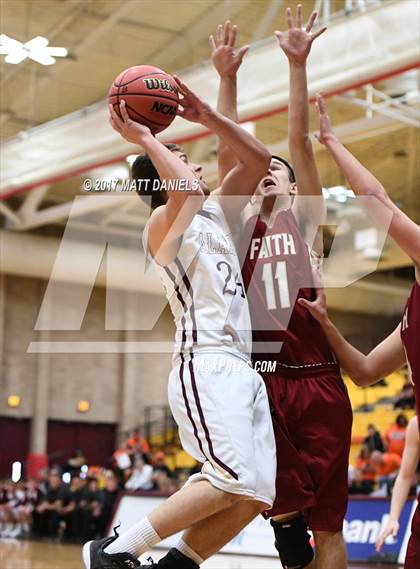 Thumbnail 3 in Alamosa vs. Faith Christian (CHSAA 3A Great 8) photogallery.