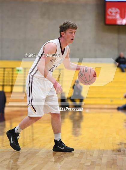 Thumbnail 1 in Alamosa vs. Faith Christian (CHSAA 3A Great 8) photogallery.