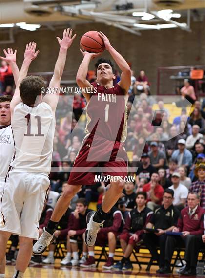 Thumbnail 3 in Alamosa vs. Faith Christian (CHSAA 3A Great 8) photogallery.