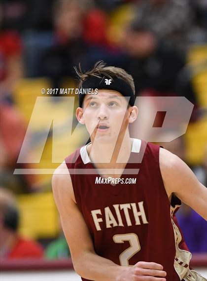 Thumbnail 3 in Alamosa vs. Faith Christian (CHSAA 3A Great 8) photogallery.