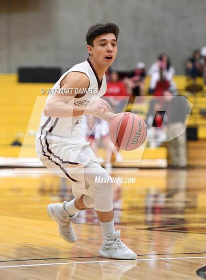 Thumbnail 3 in Alamosa vs. Faith Christian (CHSAA 3A Great 8) photogallery.