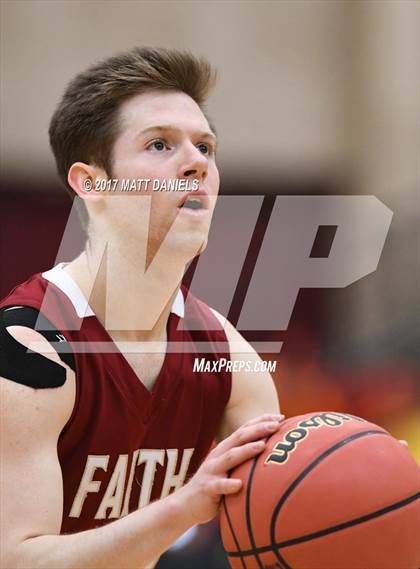 Thumbnail 2 in Alamosa vs. Faith Christian (CHSAA 3A Great 8) photogallery.