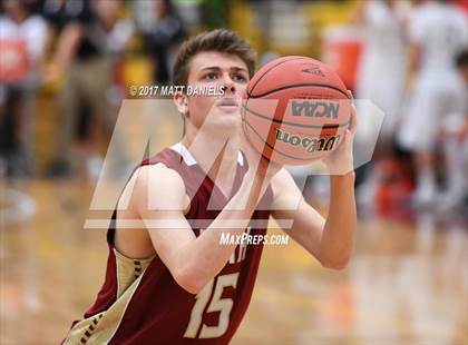 Thumbnail 3 in Alamosa vs. Faith Christian (CHSAA 3A Great 8) photogallery.