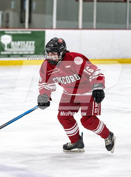 Thumbnail 3 in Concord vs St. Thomas Aquinas/Winnacunnet/Dover photogallery.
