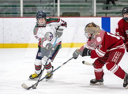 Thumbnail 2 in Concord vs St. Thomas Aquinas/Winnacunnet/Dover photogallery.