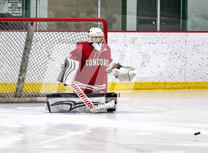 Thumbnail 3 in Concord vs St. Thomas Aquinas/Winnacunnet/Dover photogallery.