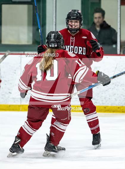 Thumbnail 3 in Concord vs St. Thomas Aquinas/Winnacunnet/Dover photogallery.