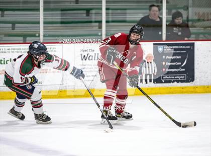 Thumbnail 3 in Concord vs St. Thomas Aquinas/Winnacunnet/Dover photogallery.