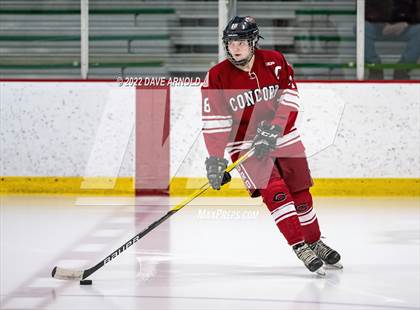 Thumbnail 2 in Concord vs St. Thomas Aquinas/Winnacunnet/Dover photogallery.