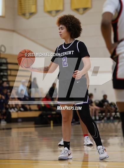 Thumbnail 3 in Salesian College Preparatory vs. Piedmont (MLK Showcase @ Bishop O'Dowd) photogallery.